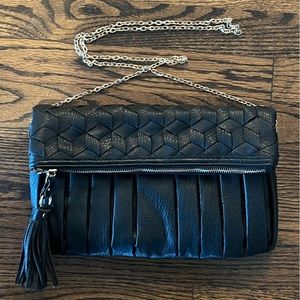 Urban Expressions Crossbody